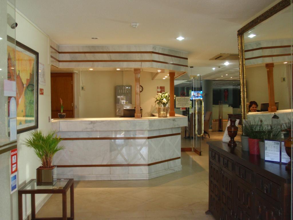 Barringtons Centro Desportivo Vale Do Lobo Apartment Алмансил Екстериор снимка